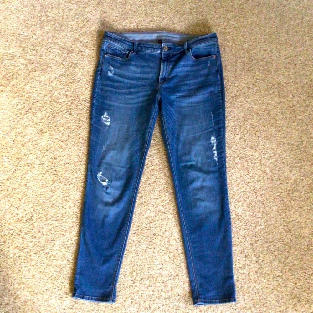 White House Black Market Skinny Midrise Decontructed Jeans